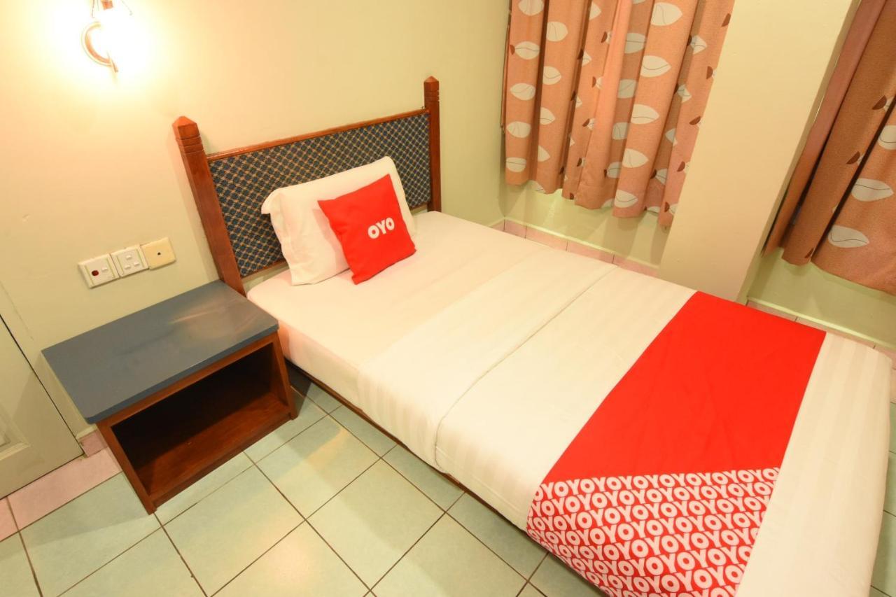 Oyo 89642 Highway Inn Mukah Exteriör bild