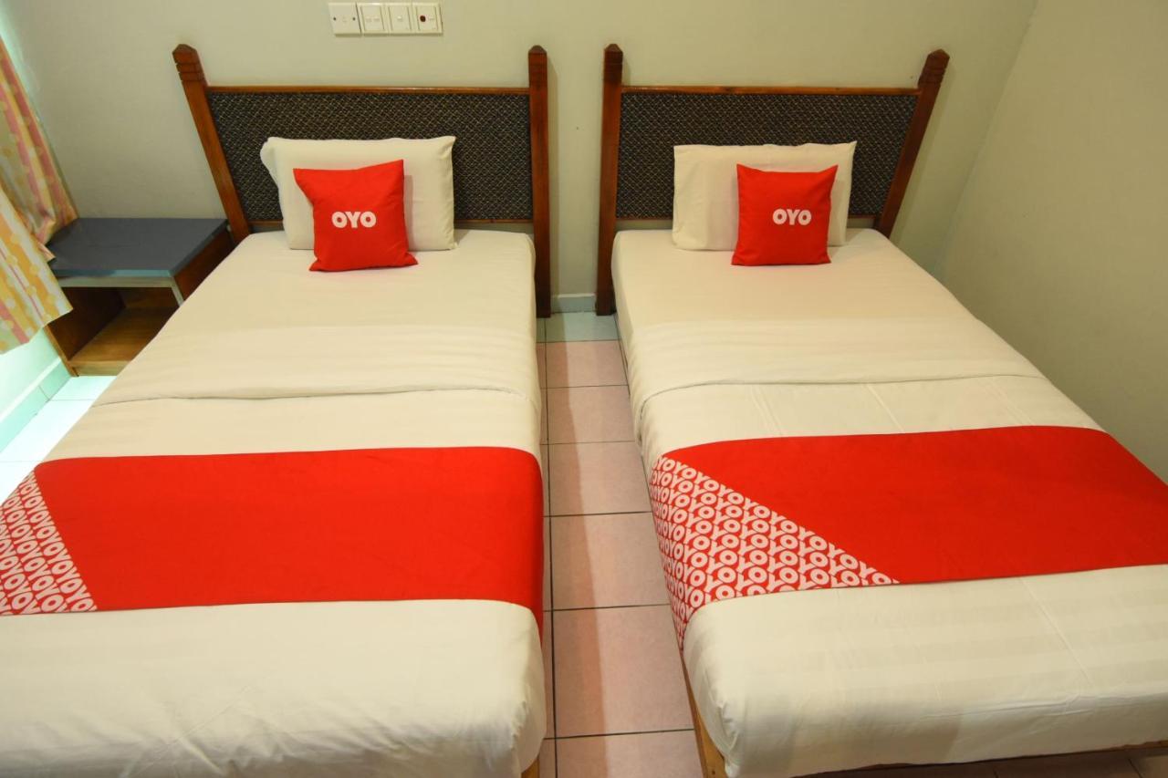 Oyo 89642 Highway Inn Mukah Exteriör bild