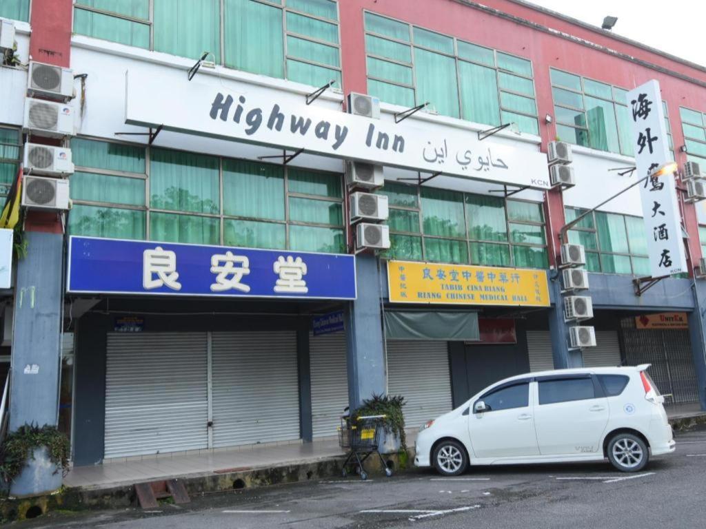 Oyo 89642 Highway Inn Mukah Exteriör bild